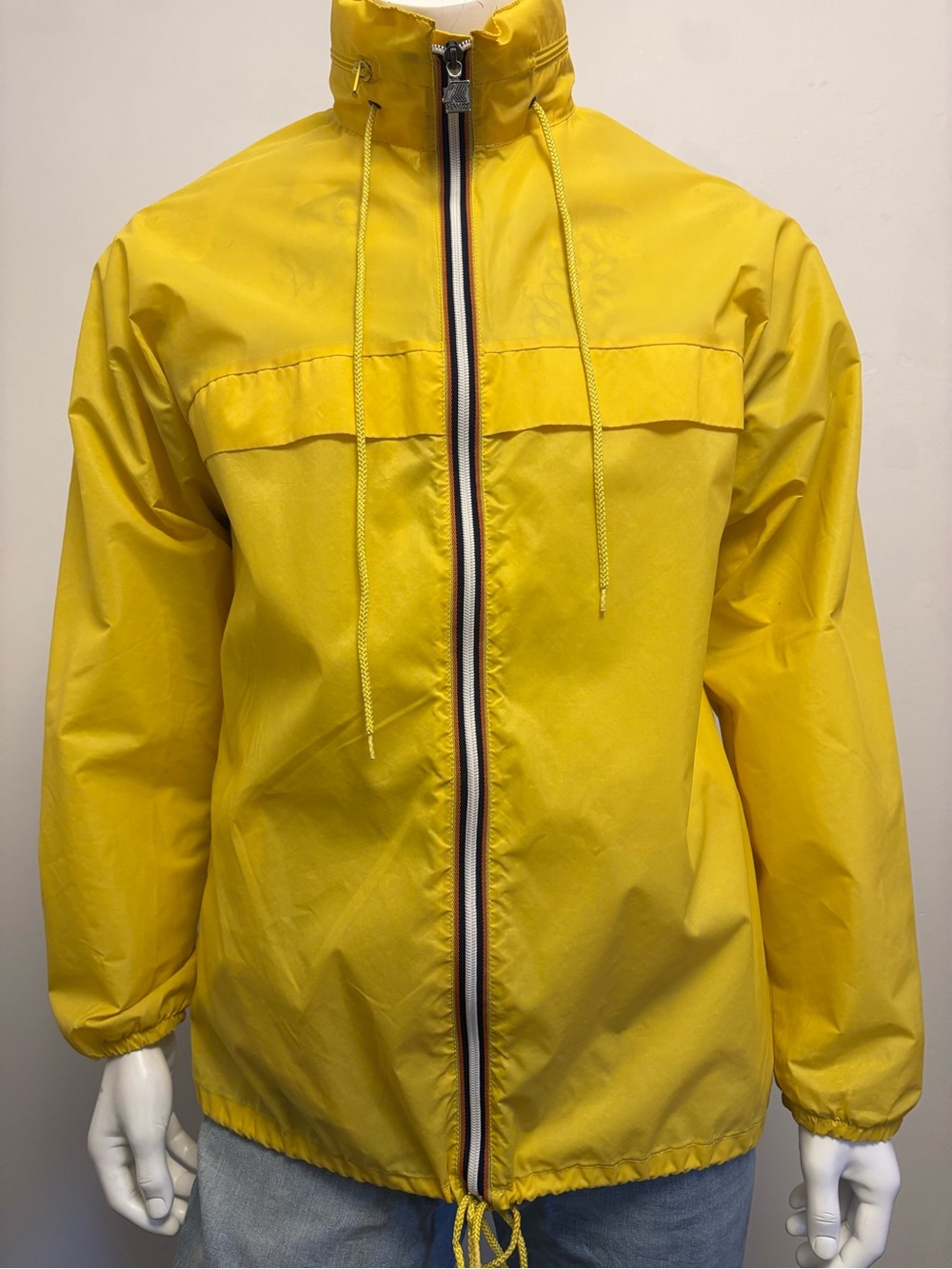 VTG K-Way Le Vrai Claude Rain Jacket Windbreaker, VTG Sz 7, fits like a Sz Large